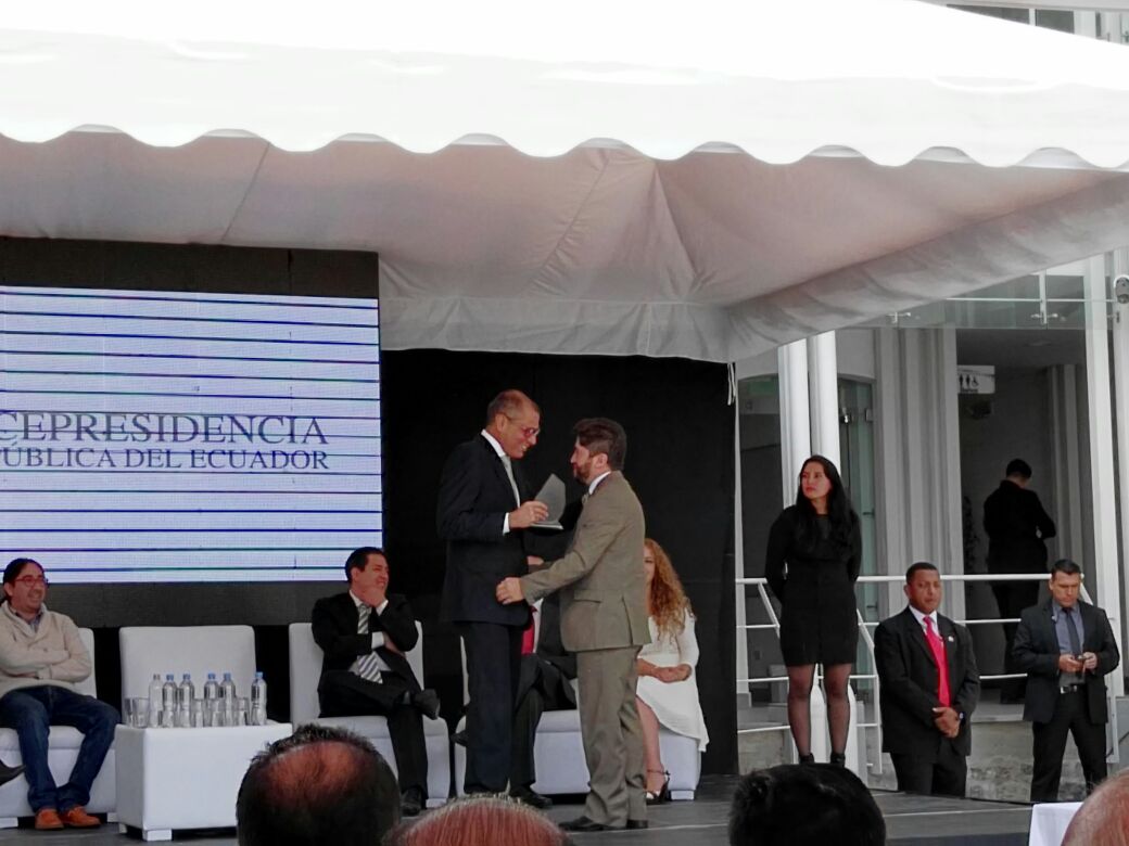 Vicepresidencia de la República del Ecuador — entrega del reconocimiento INNOVATEC 2016